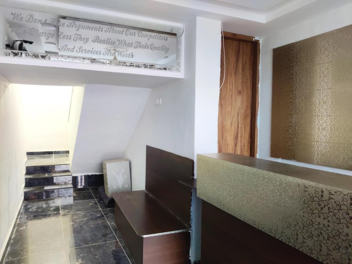 Hotel Family Inn Foreign Guest Only Aurangābād Extérieur photo
