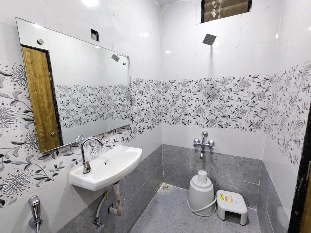 Hotel Family Inn Foreign Guest Only Aurangābād Extérieur photo