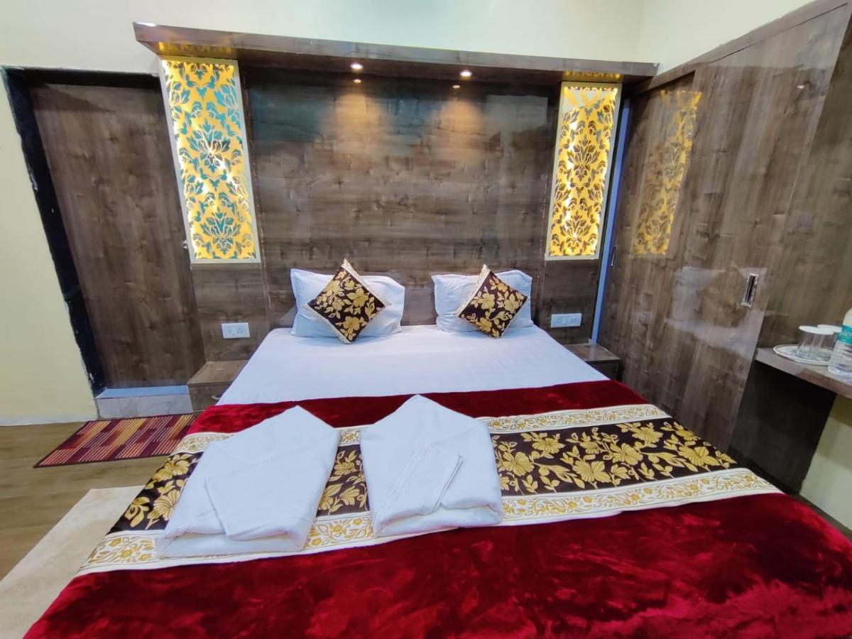 Hotel Family Inn Foreign Guest Only Aurangābād Extérieur photo