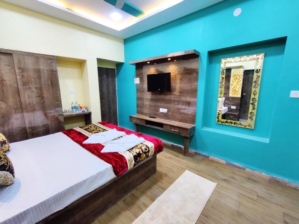 Hotel Family Inn Foreign Guest Only Aurangābād Extérieur photo